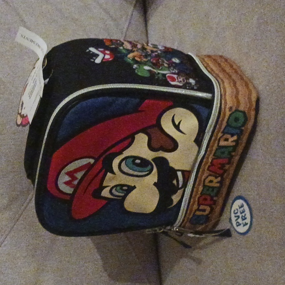 Super Mario lunch box